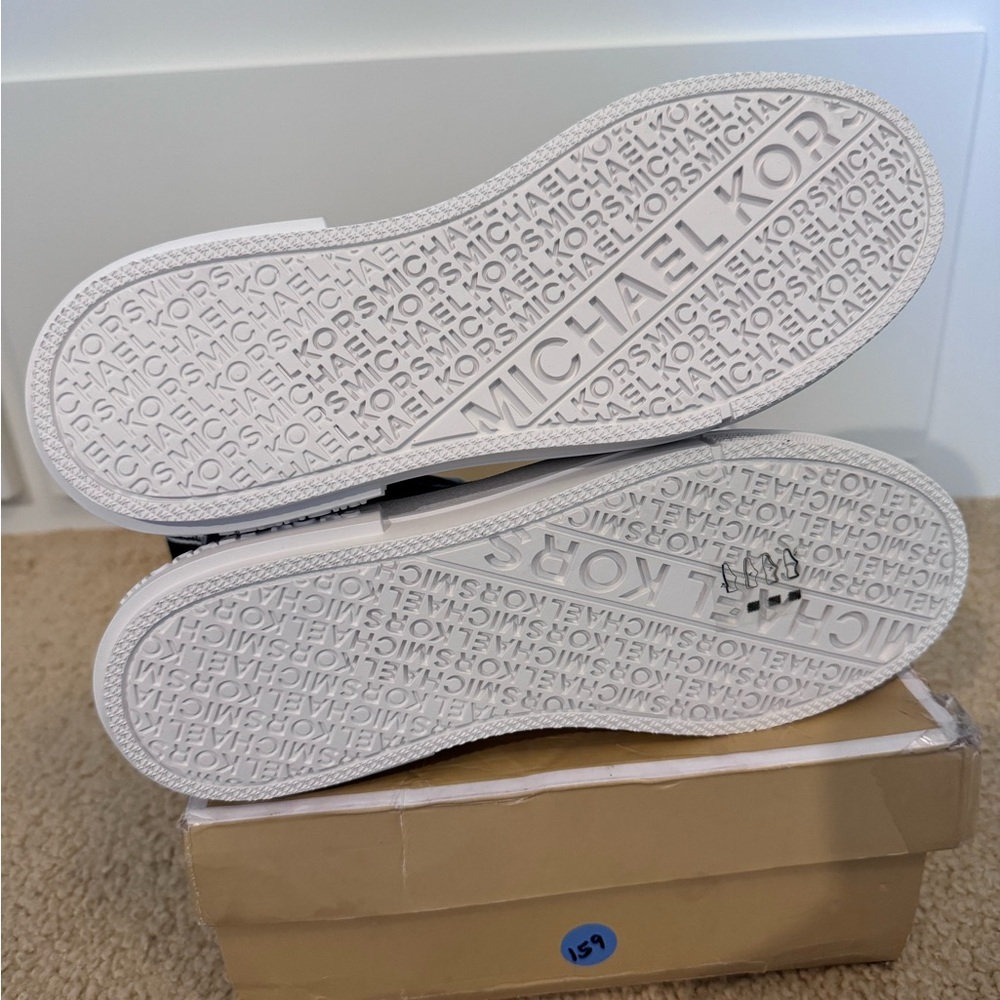 NEW Michael Kors Evy Empire Logo Jacquard High-Top Sneaker Blck/Optic White Sz 8 - Picture 9 of 13